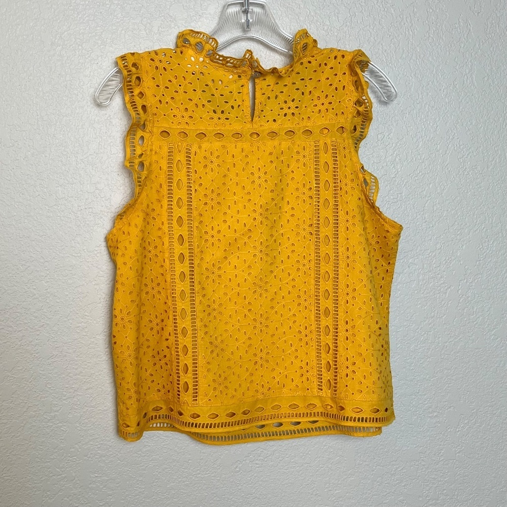 *FIRM PRICE* Maeve by Anthropologie Tilly Eyelet Blouse - Picture 4 of 9